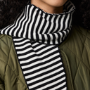 Pieces PCKomma Triangle Scarf Black Stripes Bright White