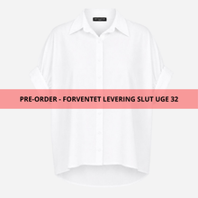 J by J 8504-3 Oversized Shirt White