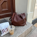 Depeche 16162 Shoulderbag Chesterfield