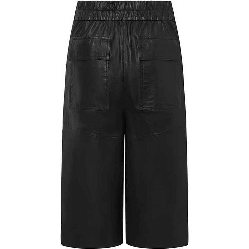 Depeche AnettDEP HW Bermuda Shorts Wide Leg Black Nero - J BY J Fashion