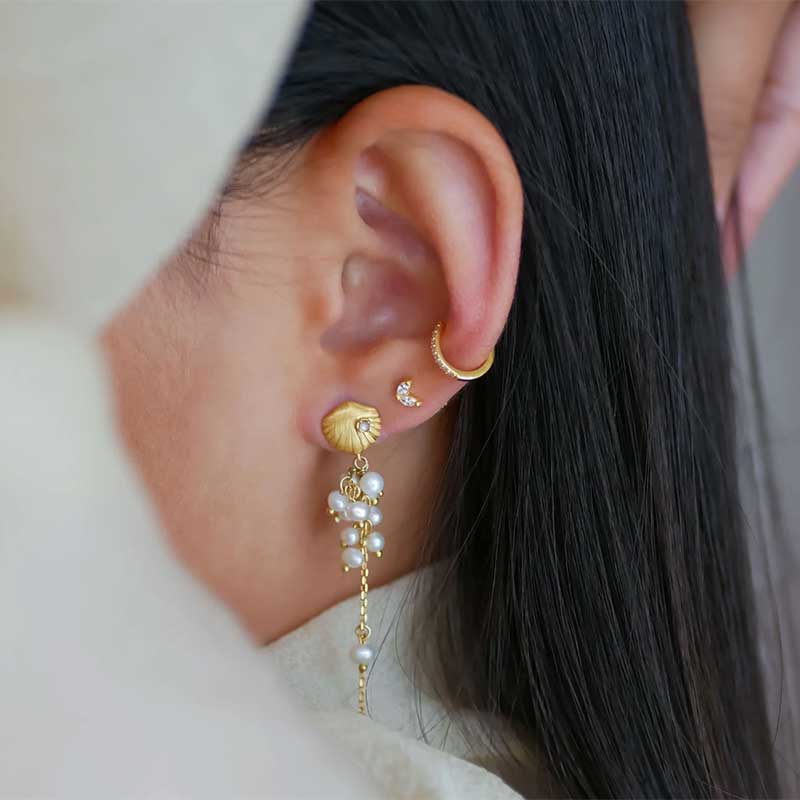 ENAMEL E209GM LILLIE STUD GULD