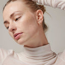 Enamel E362G Sparkling Square Hoops 15MM Guld - J BY J Fashion