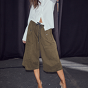 Haute L'Amitié Pull On shorts i army grøn-2