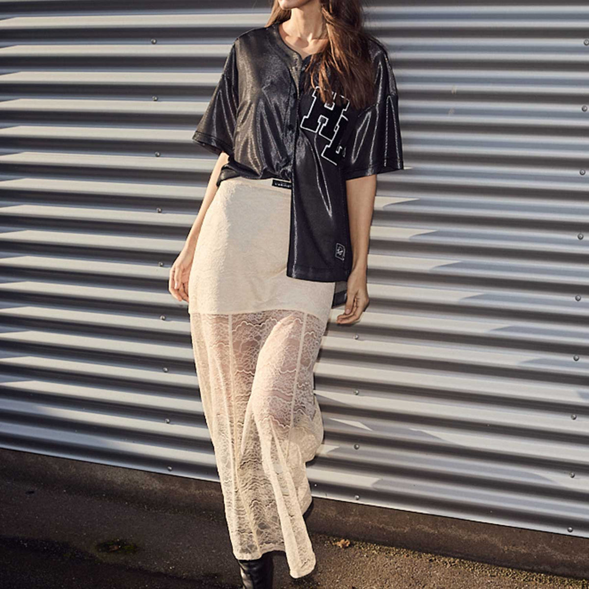 Haute L'Amitié New Lace Skirt Seashell