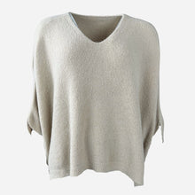 J By J 1681 V-Neck Oversize Alpaca Knit Beige