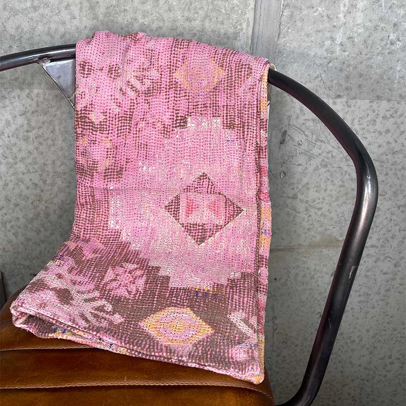 J BY J KANTHA SARI CUSHION NO. 07 60 X 60 CM LYSERØD
