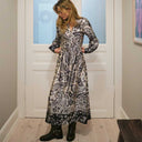 Neo Noir Nova Deco Paisley Dress Creme