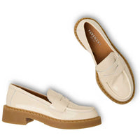 PAVEMENT NAYELI PATENT LOAFERS LYS SAND - J BY J Fashion