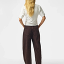 Pieces PCAia MW Barrel Corduroy Pants Ganache