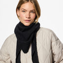 Pieces PCJuliana Triangle Scarf Black