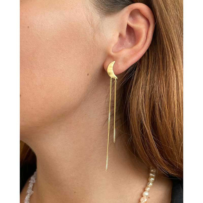 STINE A BELLA MOON EARRING WITH LONG CHAINS GULD - J BY J Fashion