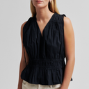 Second Female Carpi Top Black