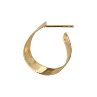 STINE A TWISTED HAMMERED CREOL EARRING LEFT GULD - J BY J Fashion