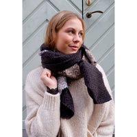 BLACK COLOUR BCROME SOFT WINTER SCARF GRÅ-fra-BLACK COLOUR-hos-J BY J Fashion