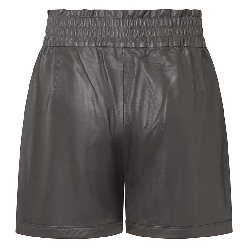 DEPECHE 50772 LEATHER SHORTS GRÅ-fra-DEPECHE-hos-J BY J Fashion