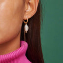 ENAMEL ADELINE PEARL EARRING GULD - J BY J Fashion