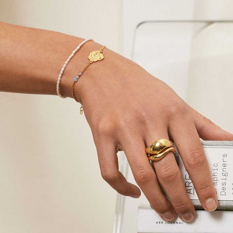 ENAMEL ERNA BRACELET OFF WHITE