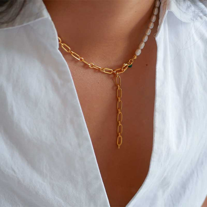 ENAMEL ISLA NECKLACE GULD-fra-ENAMEL-hos-J BY J Fashion