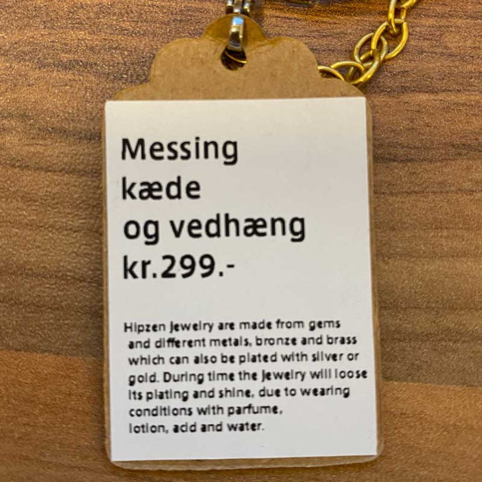 HIPZEN MESSING KÆDE MED VEDHÆNG GULD-fra-HIPZEN-hos-J BY J Fashion