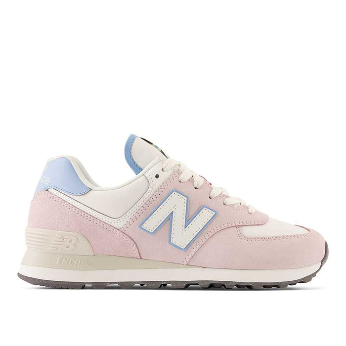 NEW BALANCE WL574QC SNEAKERS LYSERØD-fra-NEW BALANCE-hos-J BY J Fashion