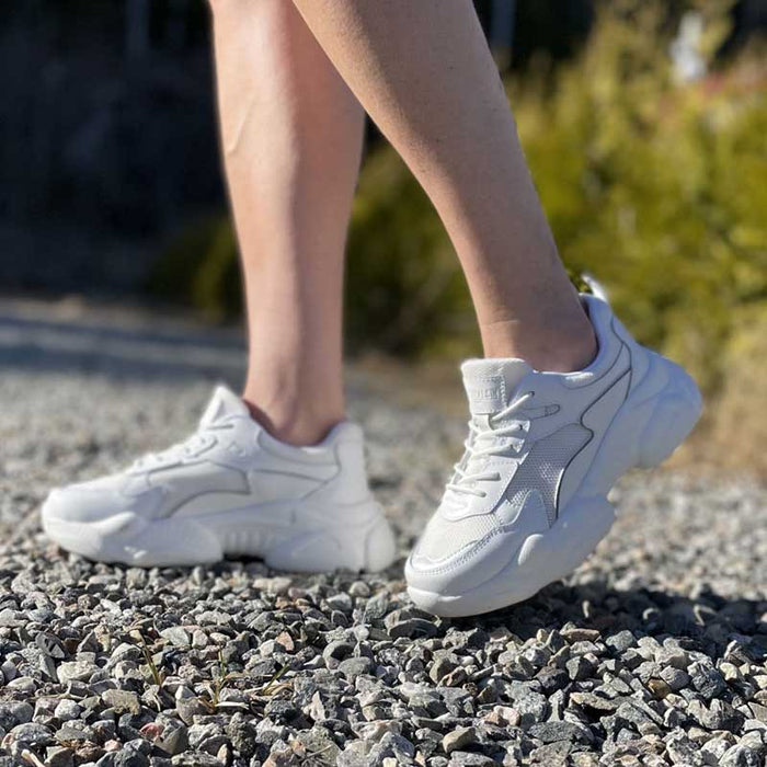ORIGINAL SIN OSLO LEIAOS SNEAKERS HVID-fra-ORIGINAL SIN OSLO-hos-J BY J Fashion