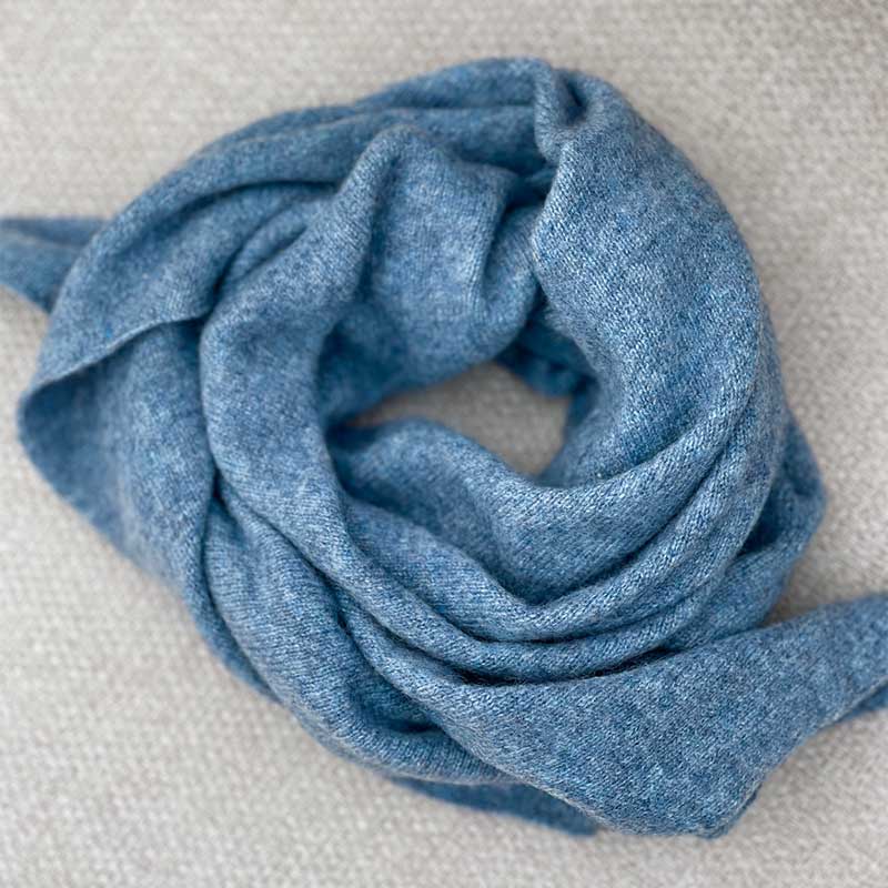 ROSAS R-22 CASHMERE SMALL SCARF BLÅ