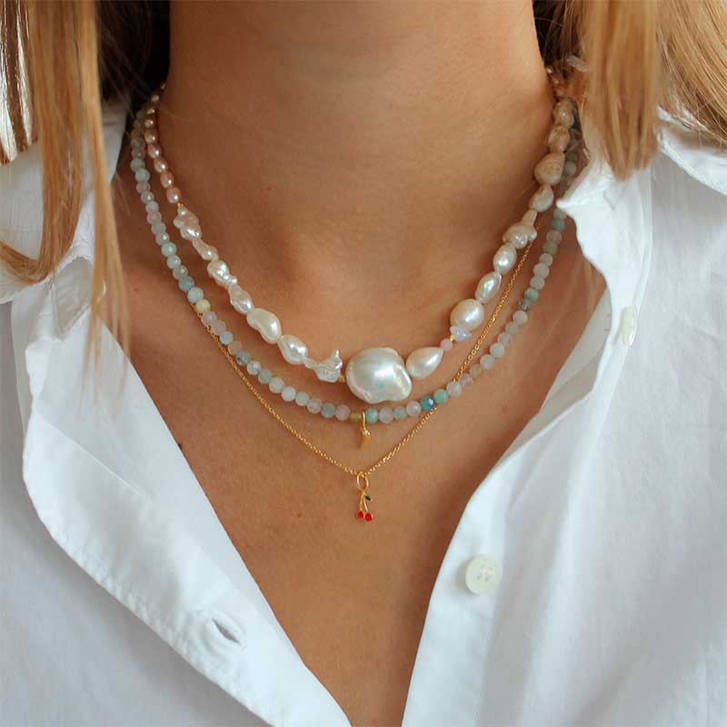 STINE A CHUNKY GLAMOUR PEARL NECKLACE OFF WHITE