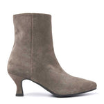 VIA VAI NOELLE SUEDE BOOTS GRÅ-fra-VIA VAI-hos-J BY J Fashion