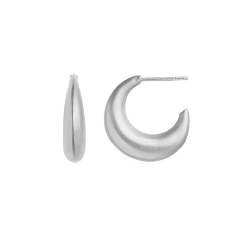 STINE A BIG CROSSANT CREOL EARRING SØLV - J BY J Fashion